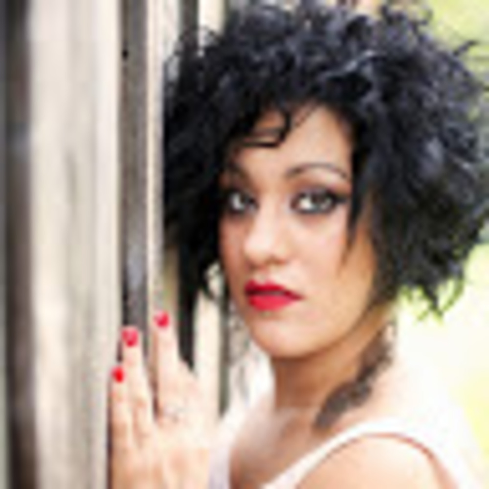 Meet your Posher, Tieran alina